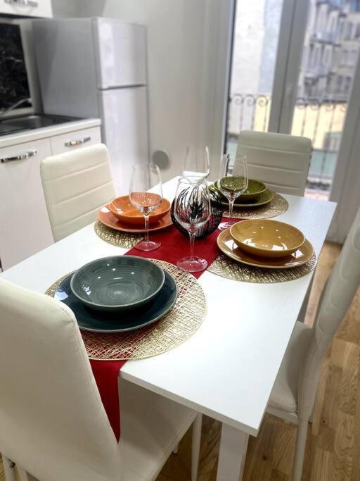 Milano Centrale Cozy Aparment Free Wifiアパートメント エクステリア 写真